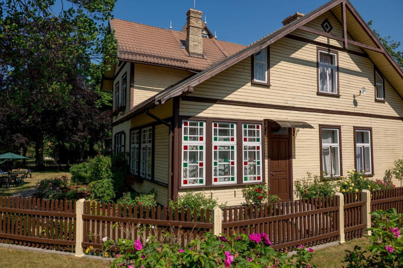 Villa Magonite Ventspils Exterior photo