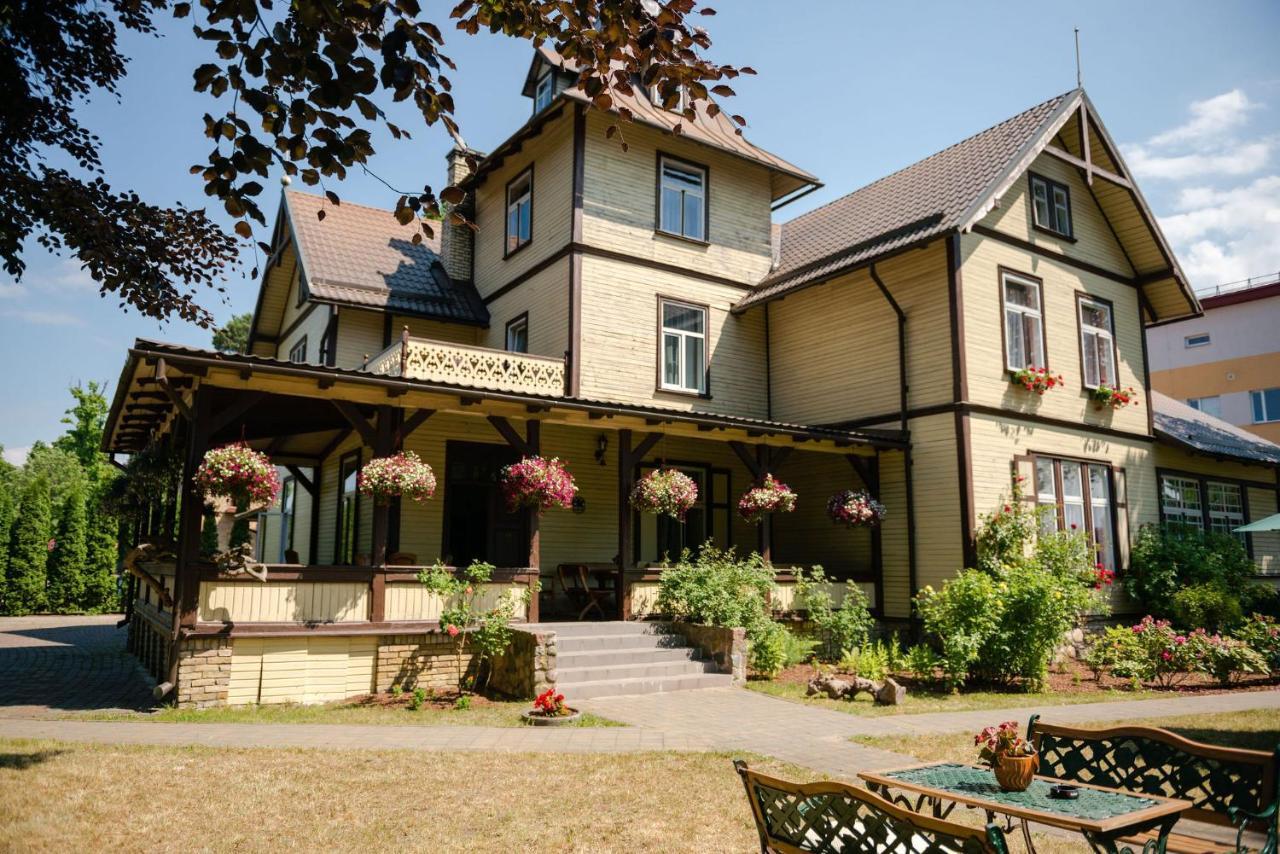 Villa Magonite Ventspils Exterior photo